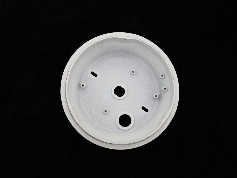 屋外用照明器具のダイカストはどのような保護要件を満たす必要がありますか?